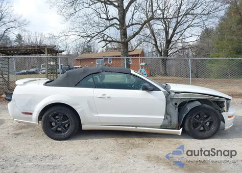 2006 Ford Mustang Gt z USA, uszkodzony, nr VIN 1ZVFT85H665236918